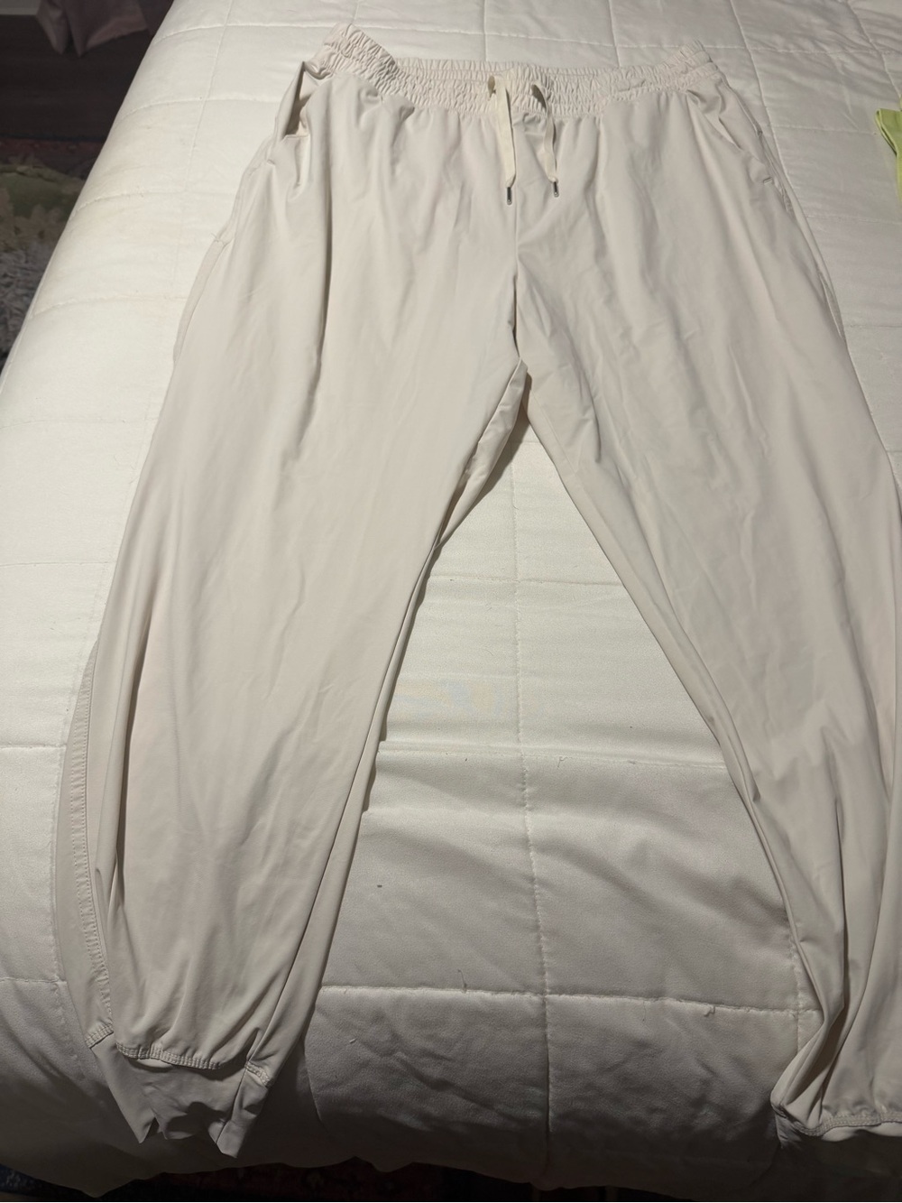 Old Navy Women's Cream Elastic Waist Joggers